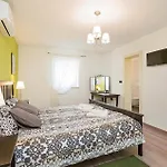 Mathilda Holiday home *