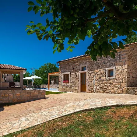 Holiday home Mathilda *