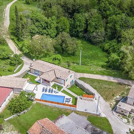 Mathilda Holiday home Milotski Breg